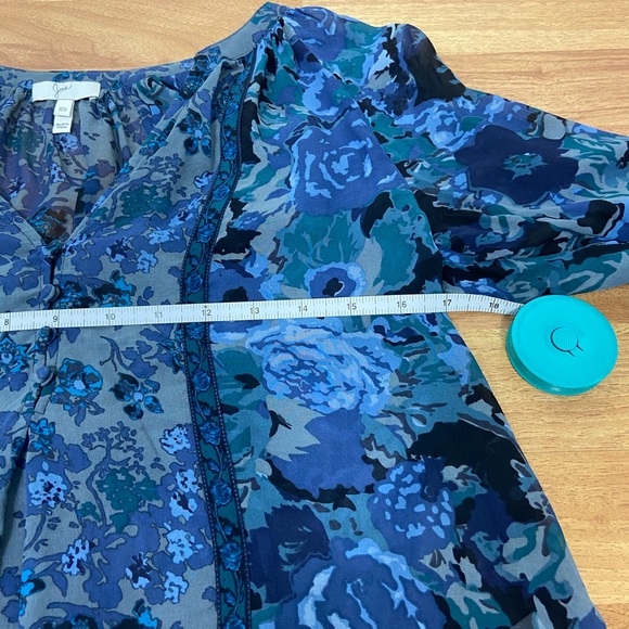 ✨Anthropologie Joie Silk Gloria Blue Top XS - Picture 10 of 12